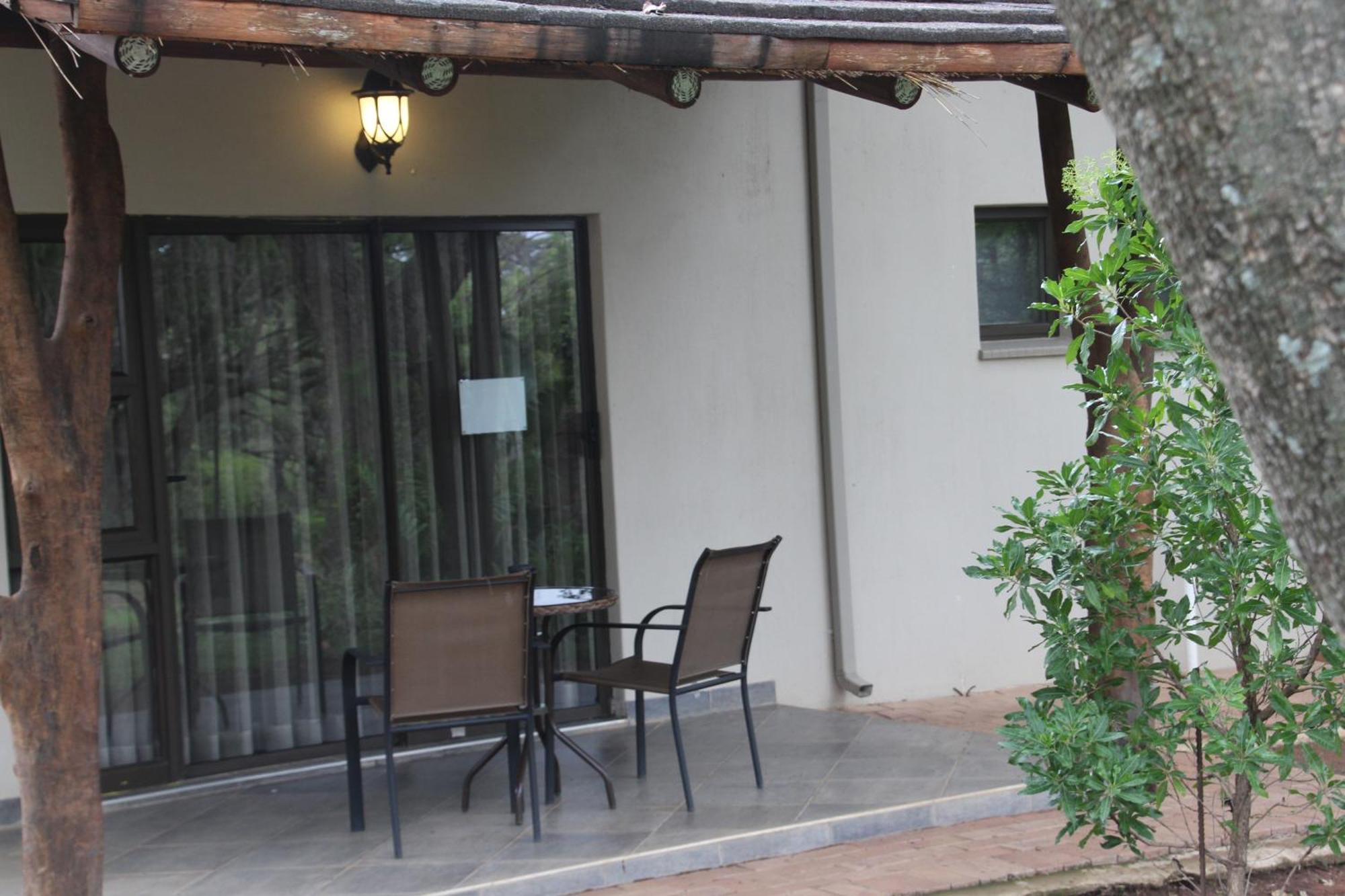 Bush Lovers Lodge Модимоле Стая снимка